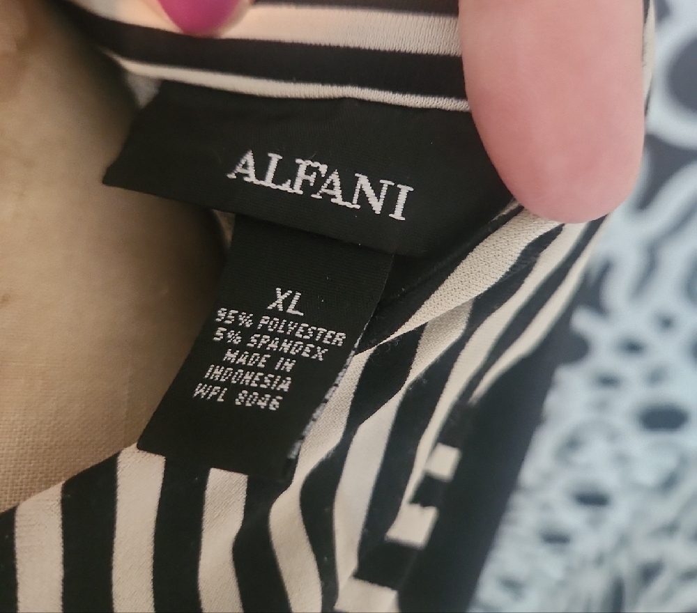 Alfani Black and White Geometric Wrap Dress - Picture 2 of 10